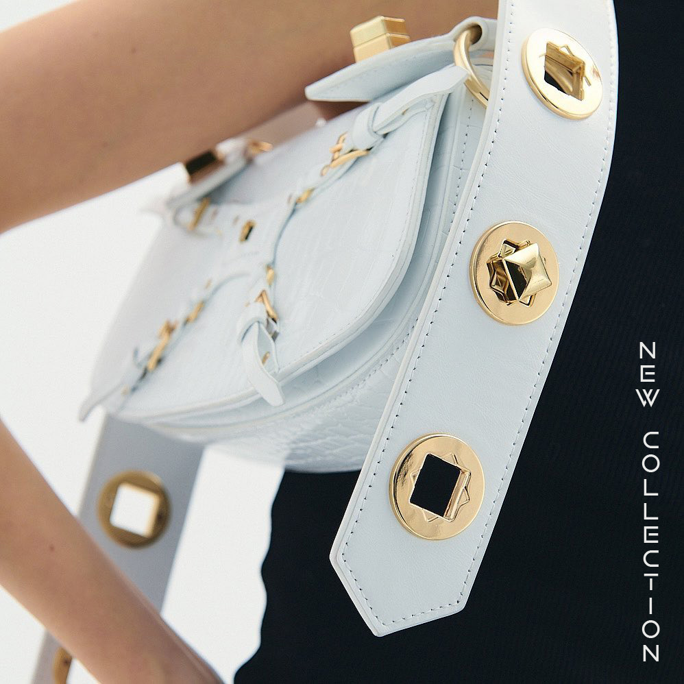 Tüm 2018 kış ürünlerinde indirim başladı